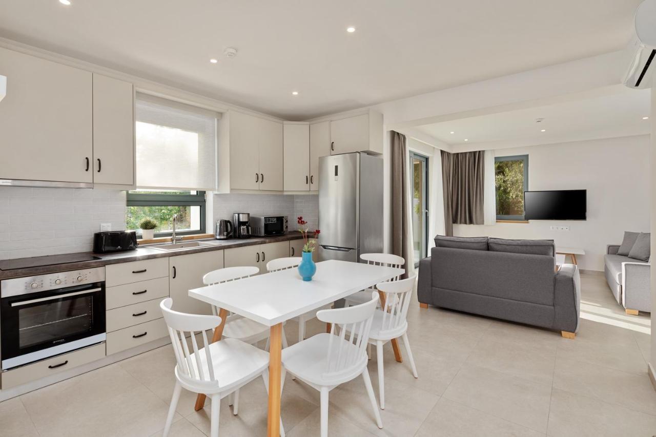 Perithia Suites Exteriér fotografie